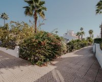 Reventa - Adosado - Villamartin - Res. Las Filipinas