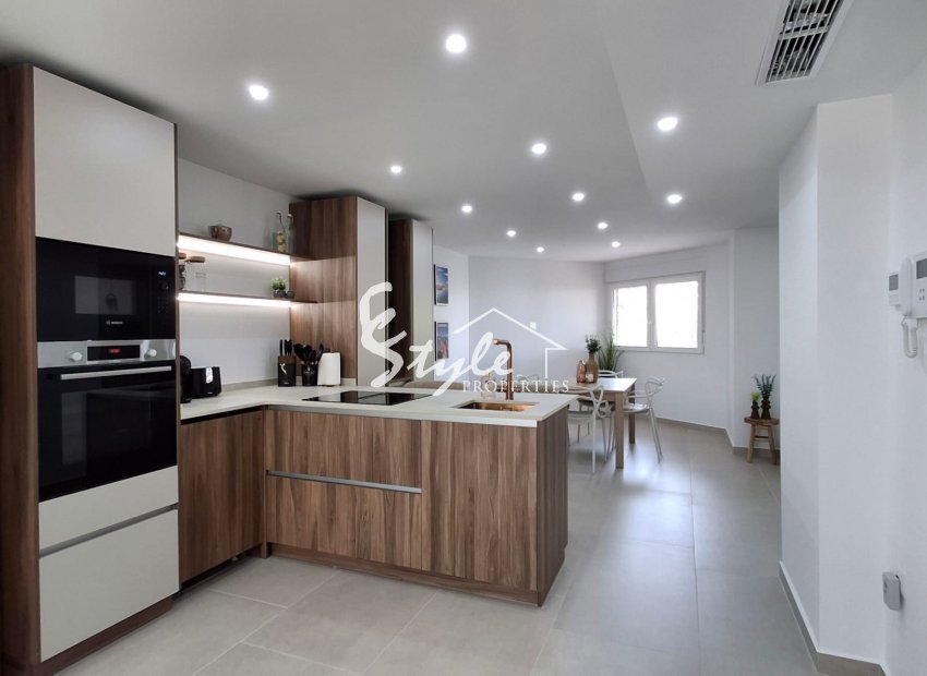 Reventa - Apartament / Duplex - Torrevieja - Playa Acequion