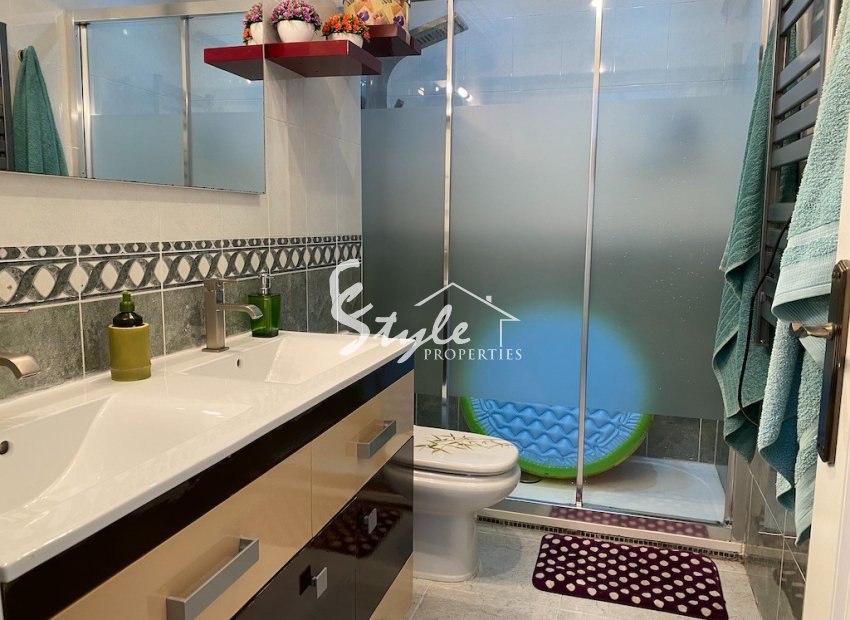 Reventa - Apartamento - Campoamor