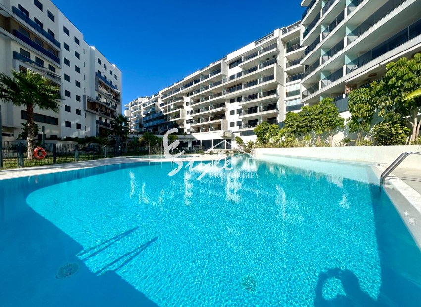 Reventa - Apartamento - Dahesa de Campoamor - Campoamor
