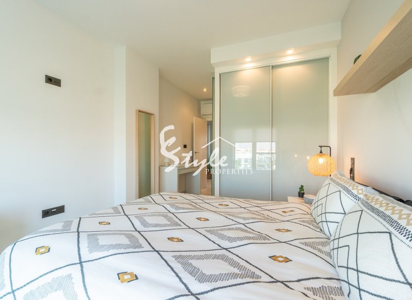 Reventa - Apartamento - Guardamar - El Raso