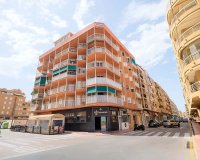 Reventa - Apartamento - La Mata