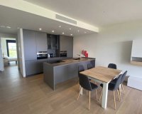 Reventa - Apartamento - Las Colinas Golf