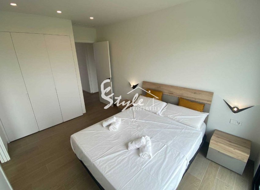 Reventa - Apartamento - Las Colinas Golf