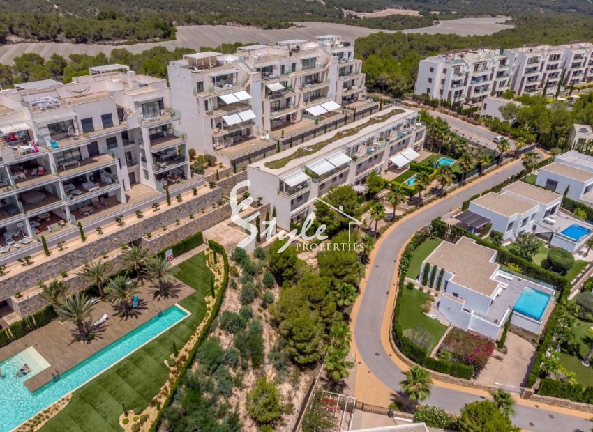 Reventa - Apartamento - Las Colinas Golf