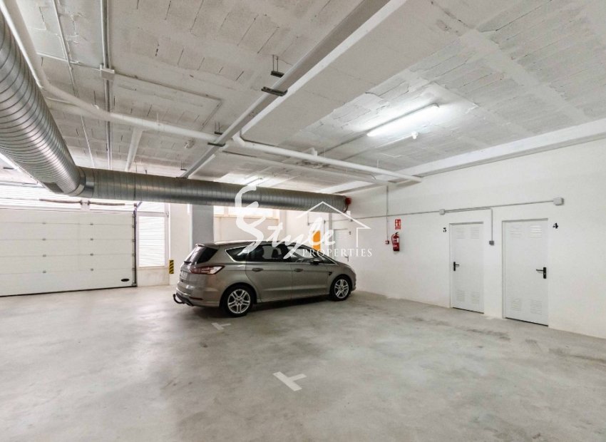 Reventa - Apartamento - Las Colinas Golf