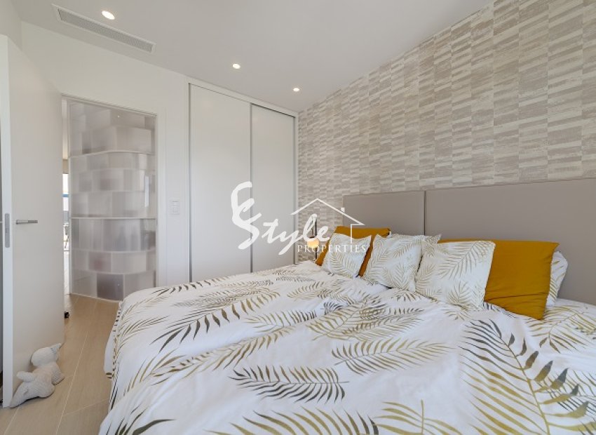 Reventa - Apartamento - Las Colinas Golf