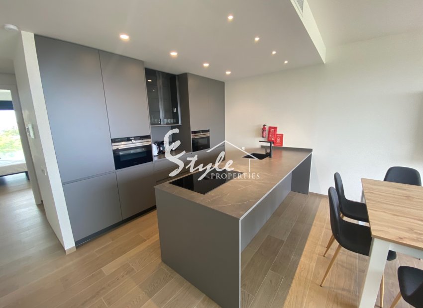 Reventa - Apartamento - Las Colinas Golf