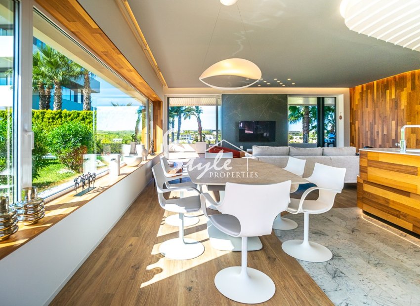 Reventa - Apartamento - Las Colinas Golf