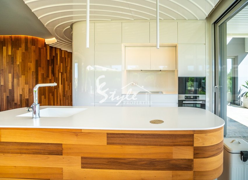 Reventa - Apartamento - Las Colinas Golf