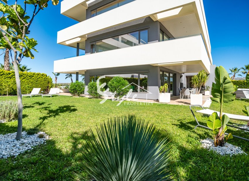 Reventa - Apartamento - Las Colinas Golf