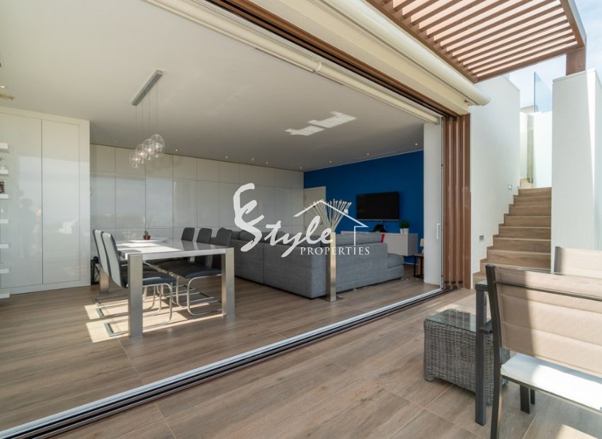 Reventa - Apartamento - Las Colinas Golf