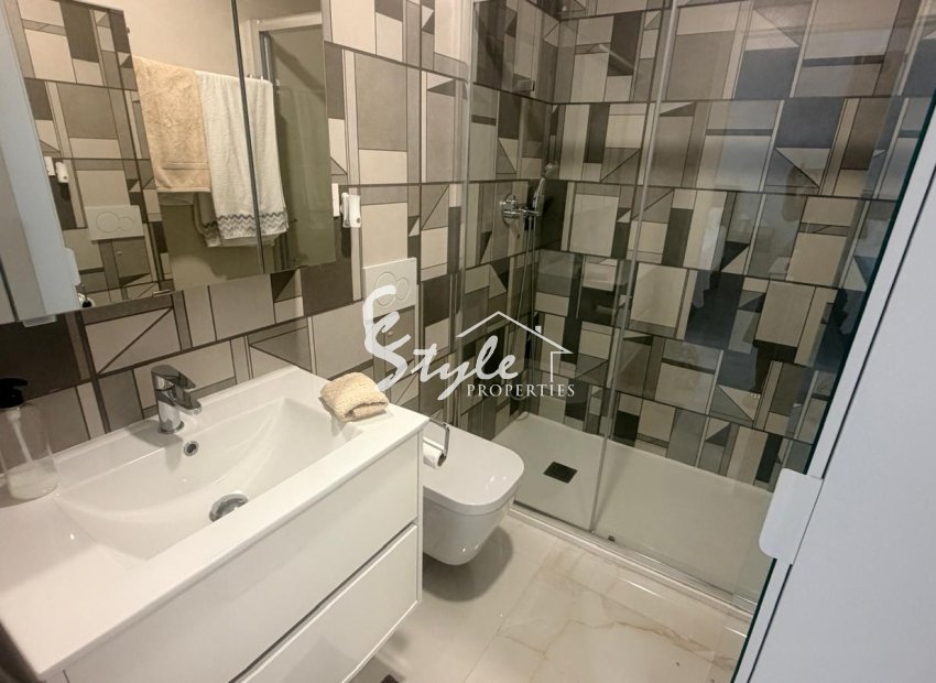 Reventa - Apartamento - Los Altos - Torrevieja