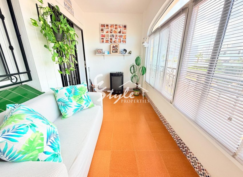 Reventa - Apartamento - Los Montesinos - La Herada