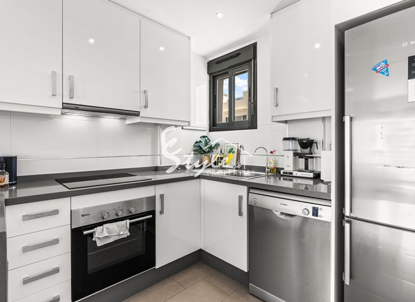 Reventa - Apartamento - Orihuela Costa  - La Zenia