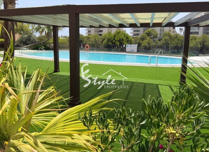 Reventa - Apartamento - Orihuela-Costa - La Zenia
