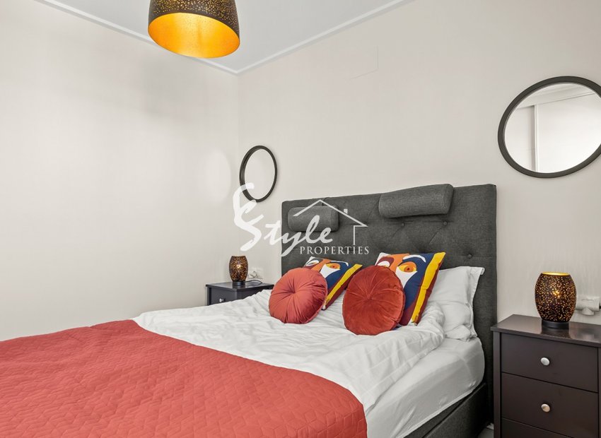 Reventa - Apartamento - Orihuela Costa  - Los Dolses