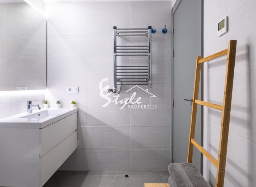 Reventa - Apartamento - Orihuela Costa  - Playa Flamenca