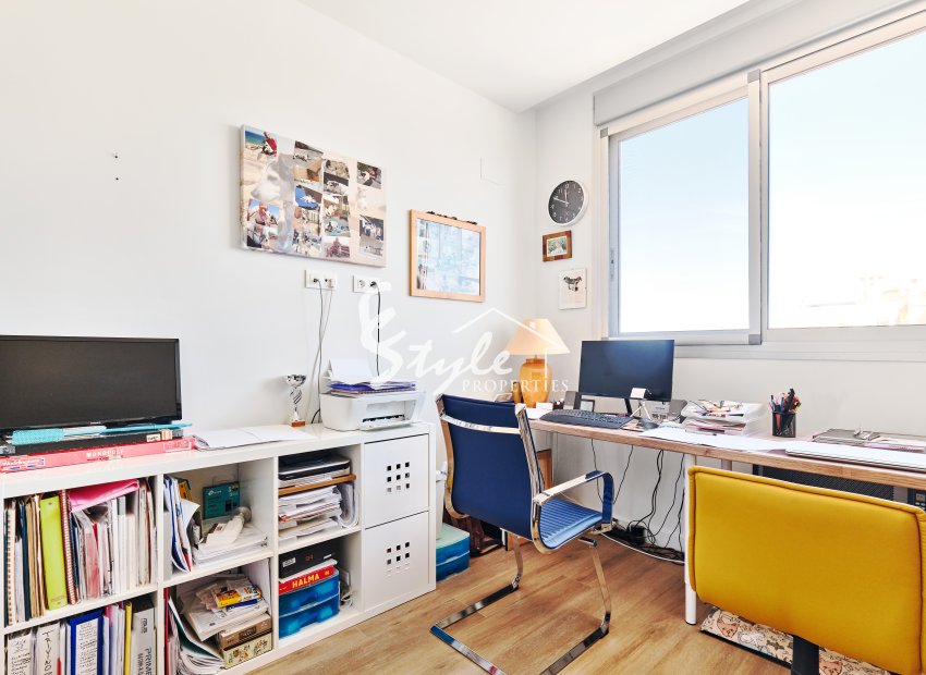 Reventa - Apartamento - Orihuela Costa  - Villamartin