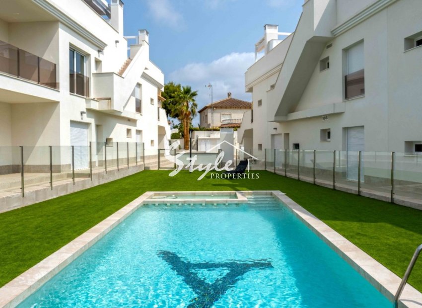 Reventa - Apartamento - Orihuela Costa  - Villamartin