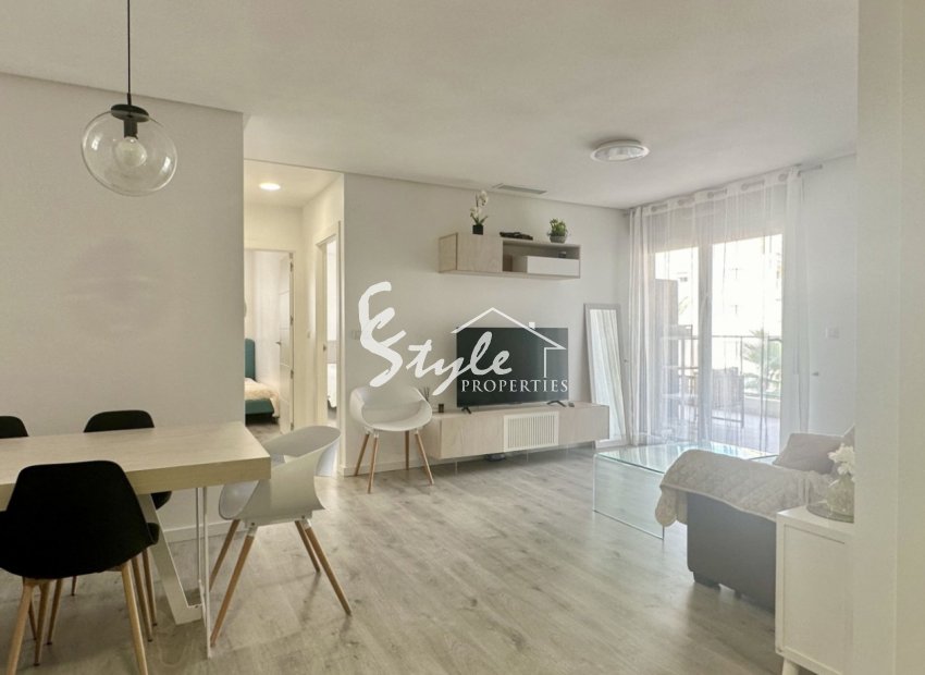 Reventa - Apartamento - Orihuela Costa  - Villamartin