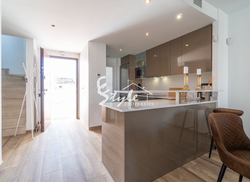 Reventa - Apartamento - Orihuela Costa  - Villamartin