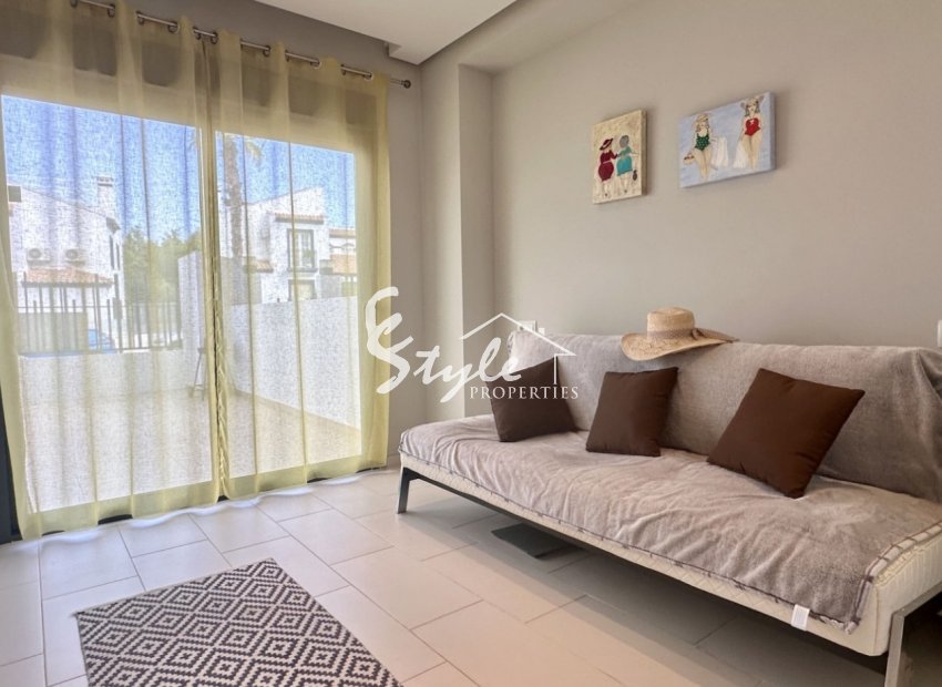Reventa - Apartamento - Orihuela Costa  - Villamartin