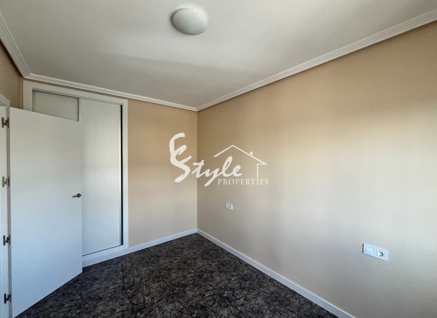 Reventa - Apartamento - Playa Flamenca - Res. San Antonio