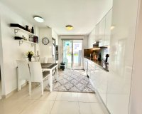 Reventa - Apartamento - Punta Prima