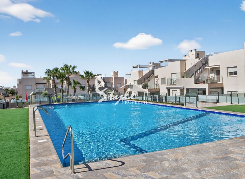 Reventa - Apartamento - Torrevieja - Aguas Nuevas