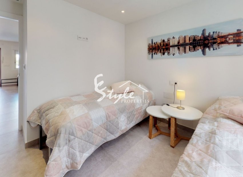 Reventa - Apartamento - Torrevieja - Aguas Nuevas