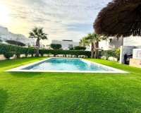 Reventa - Apartamento - Torrevieja - Aguas Nuevas