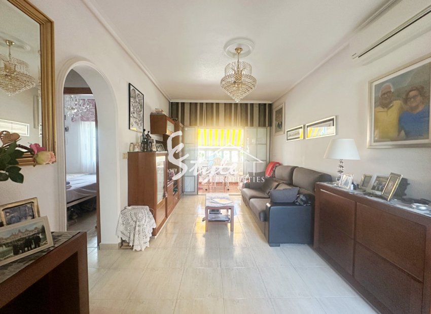 Reventa - Apartamento - Torrevieja - Aguas Nuevas