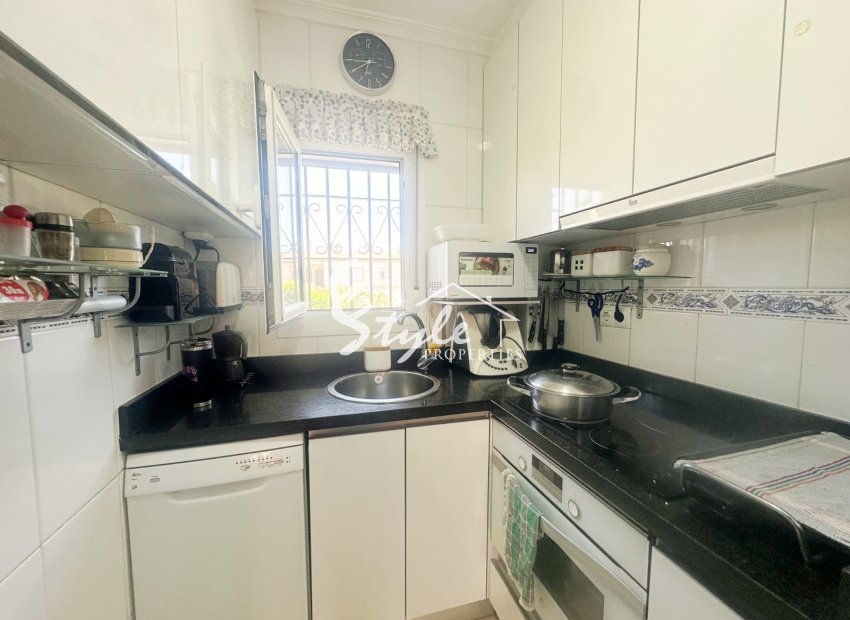 Reventa - Apartamento - Torrevieja - Aguas Nuevas