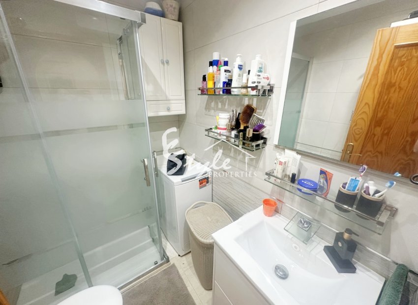 Reventa - Apartamento - Torrevieja - Aguas Nuevas