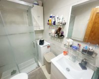 Reventa - Apartamento - Torrevieja - Aguas Nuevas