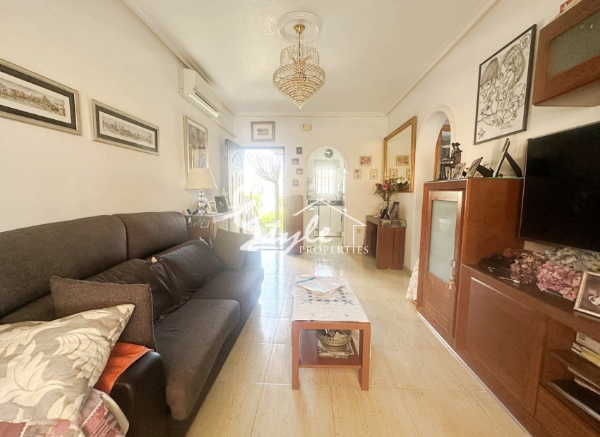Reventa - Apartamento - Torrevieja - Aguas Nuevas