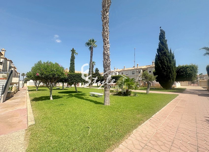 Reventa - Apartamento - Torrevieja - Aguas Nuevas