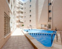 Reventa - Apartamento - Torrevieja - calle Bella Antonia
