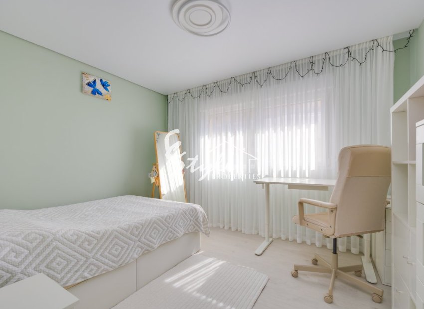 Reventa - Apartamento - Torrevieja - calle Galeta