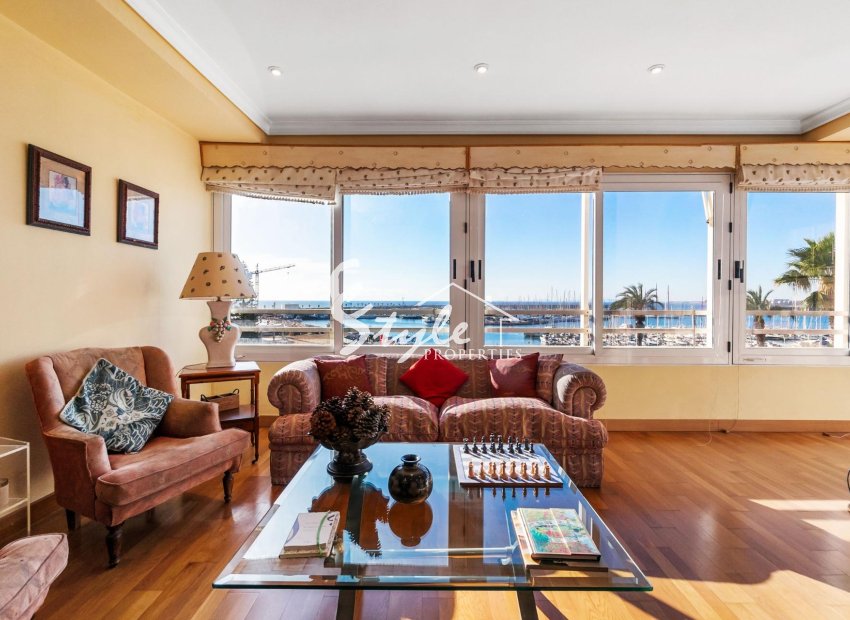 Reventa - Apartamento - Torrevieja - Centro - Muelle Pesquero