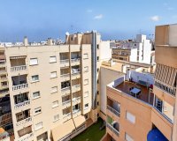 Reventa - Apartamento - Torrevieja - Centro