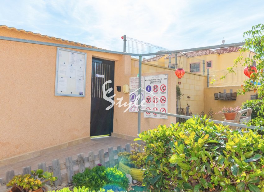 Reventa - Apartamento - Torrevieja  - El Chaparral