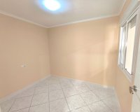 Reventa - Apartamento - Torrevieja  - El Chaparral