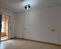 Reventa - Apartamento - Torrevieja  - Los Locos