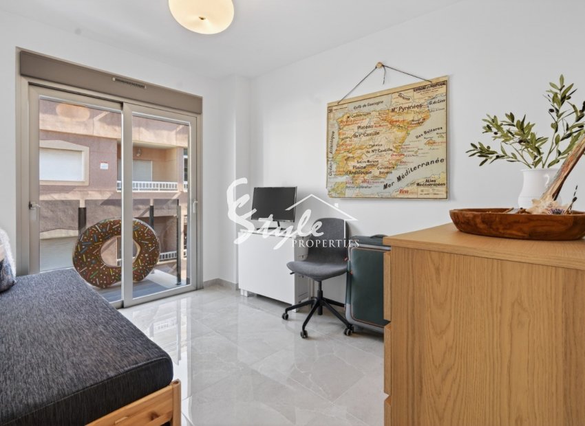 Reventa - Apartamento - Torrevieja - Playa de los Locos