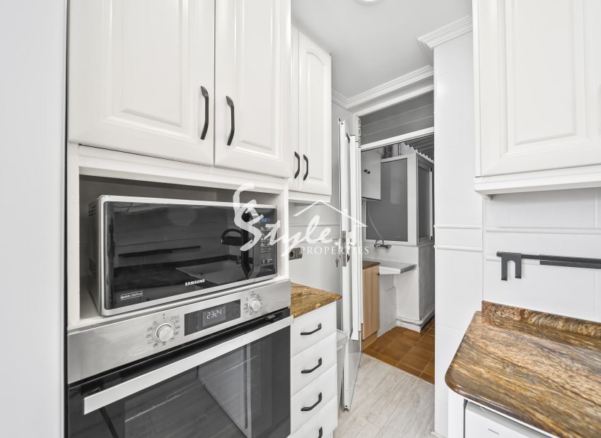 Reventa - Apartamento - Torrevieja  - Puerto