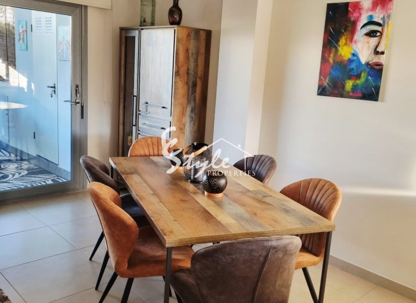 Reventa - Apartamento - Villamartín - Entre Naranjos - Vistabella Golf