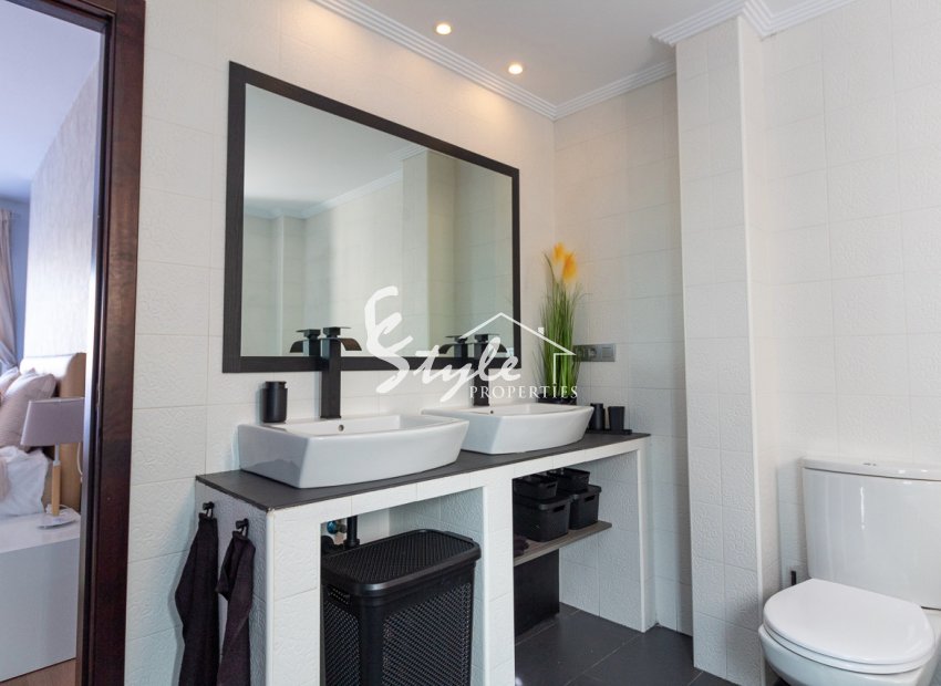 Reventa - Apartment Penthouse - Torrevieja - Beach