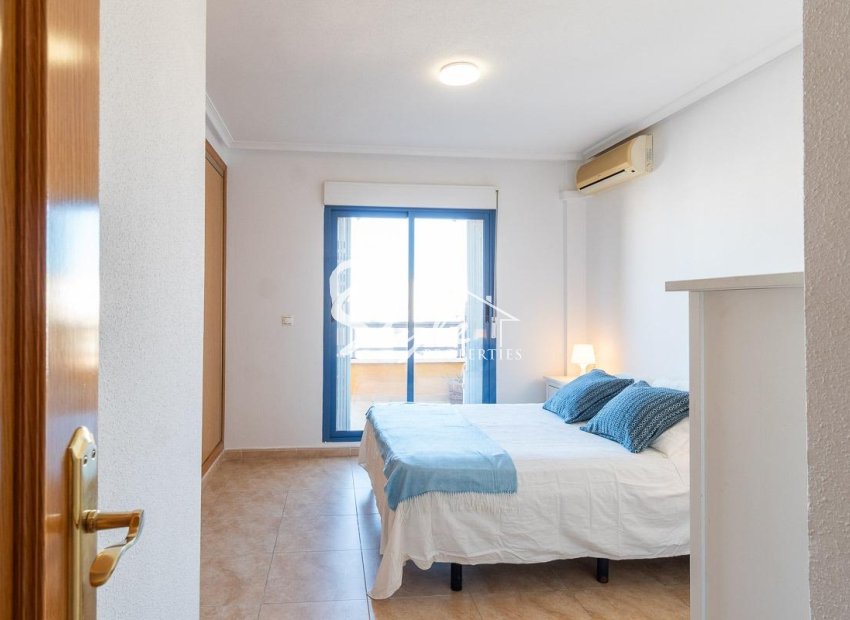 Reventa - Apartment Penthouse - Torrevieja - Center